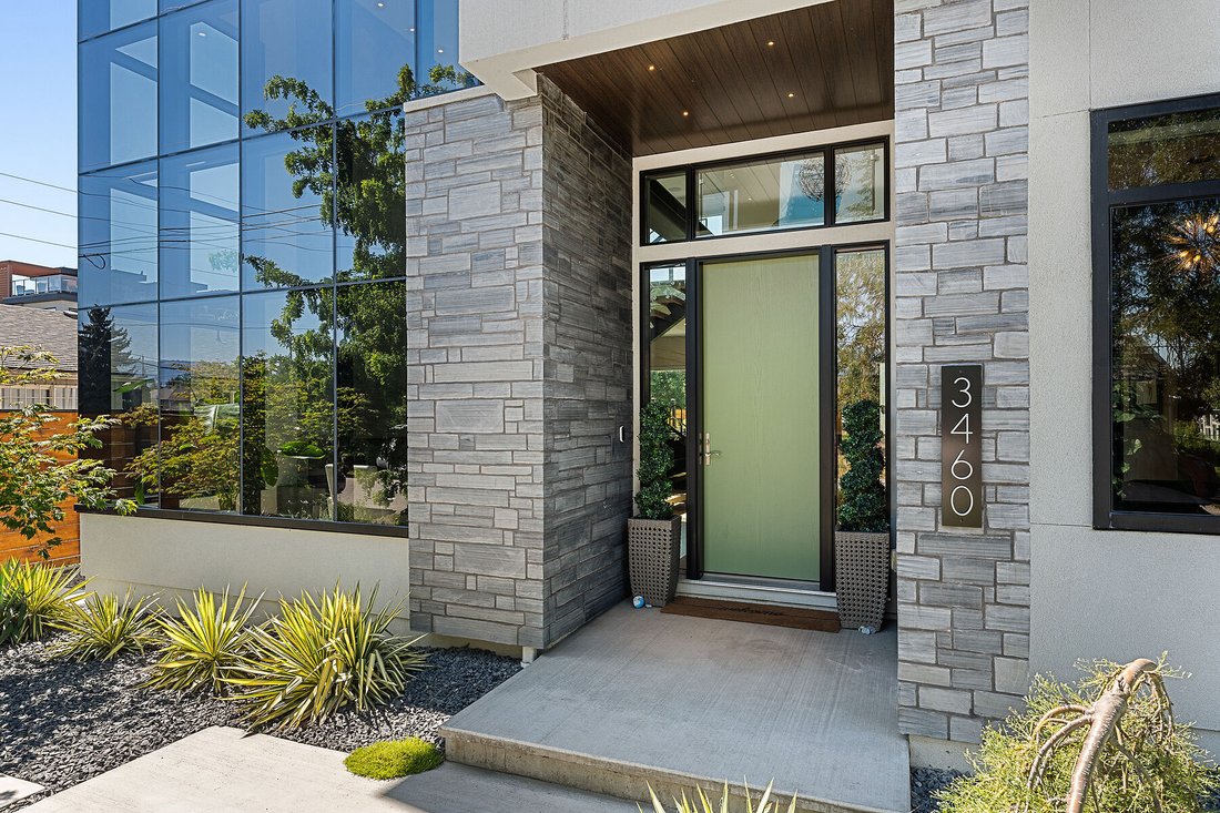 House in Kelowna, British Columbia, Canada 5 - 17839612