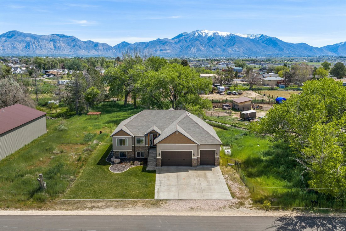 House in Ogden, Utah, United States 2 - 17838832