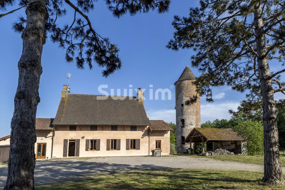 Estate in Toutenant, Bourgogne – Franche-Comté, France 3 - 17839965