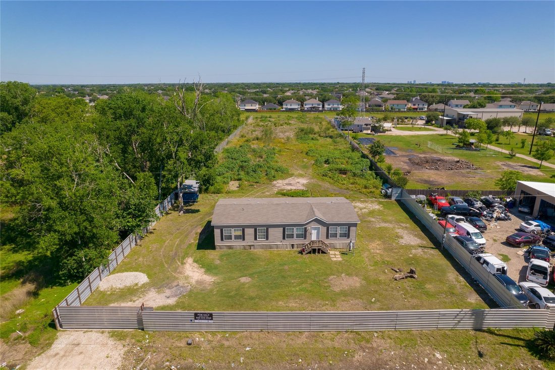 House in Sugar Land, Texas, United States 4 - 17839411