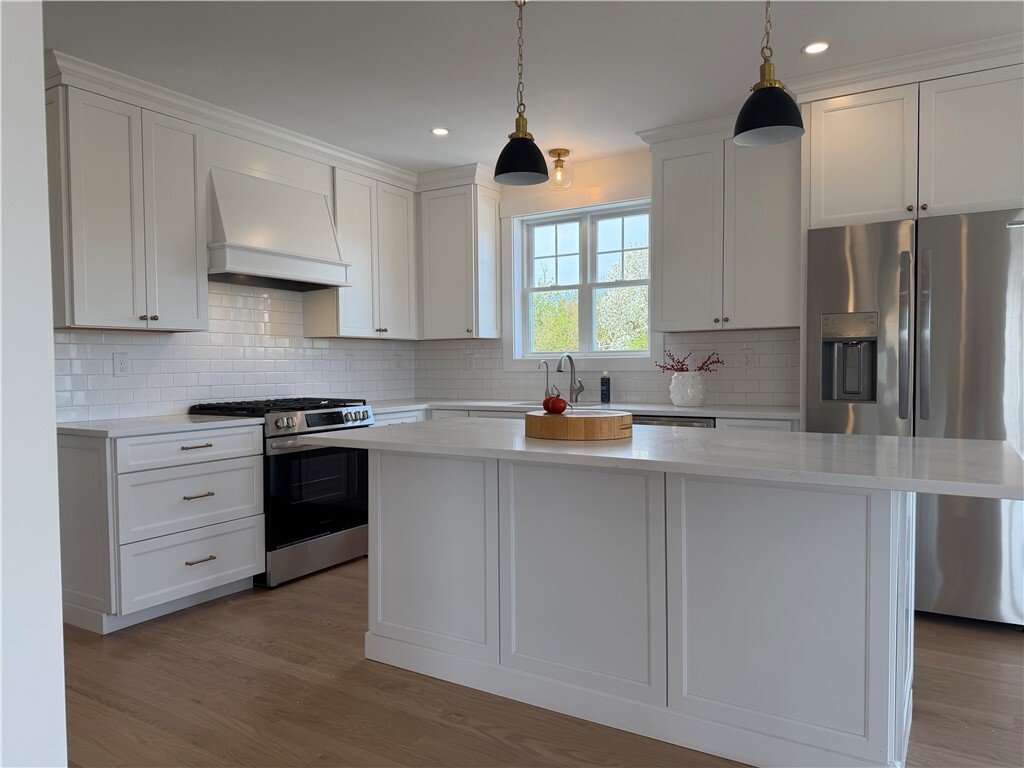 House in Bristol, Rhode Island, United States 4 - 17838397