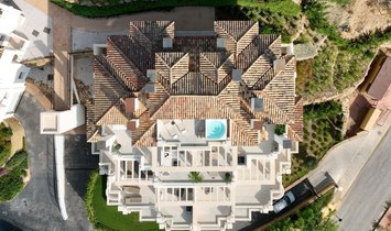 Apartment in Nueva Andalucia, Marbella, Spain 2