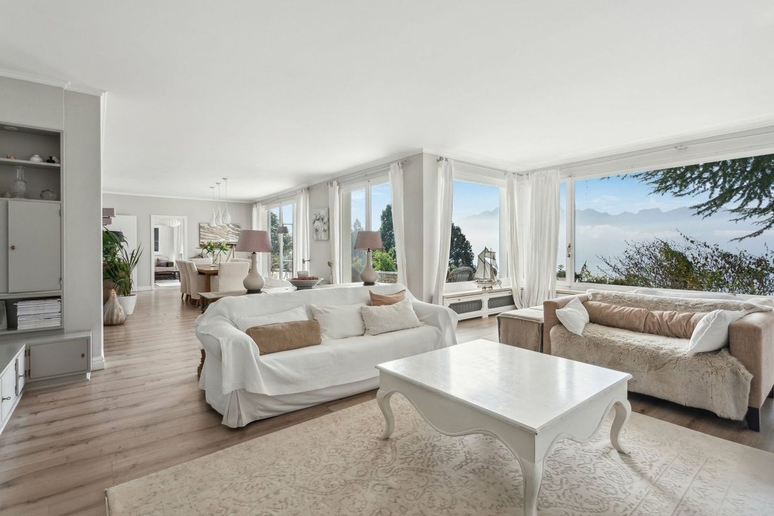 Andere in Chernex, Waadt, Schweiz 3 - 17841067