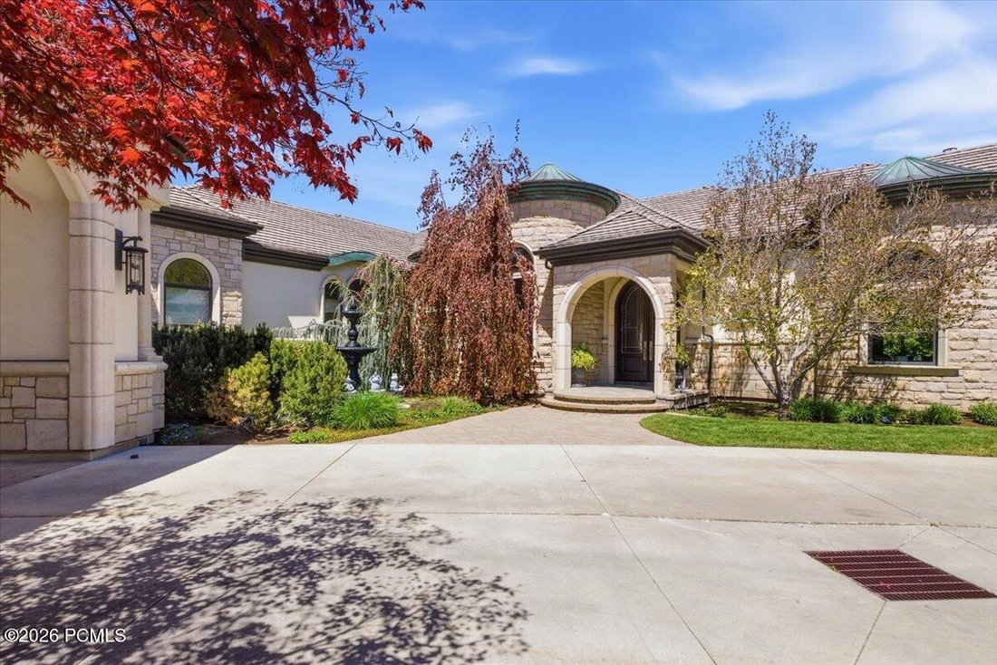 House in Cottonwood Heights, Utah, United States 4 - 17821976