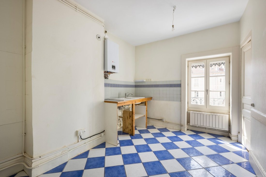 Apartment in Tête d'Or-Foch-Vitton, Lyon 6e Arrondissement, Lyon 5 - 17840883