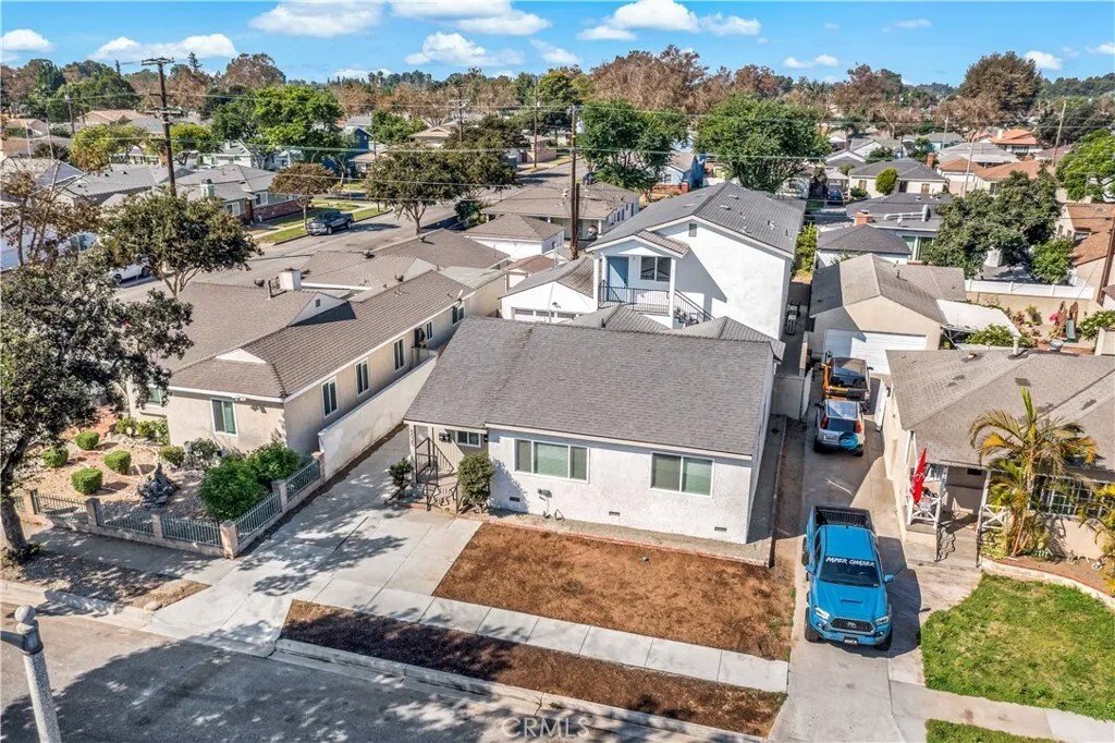 Lakewood, California, United States 1 - 17839179