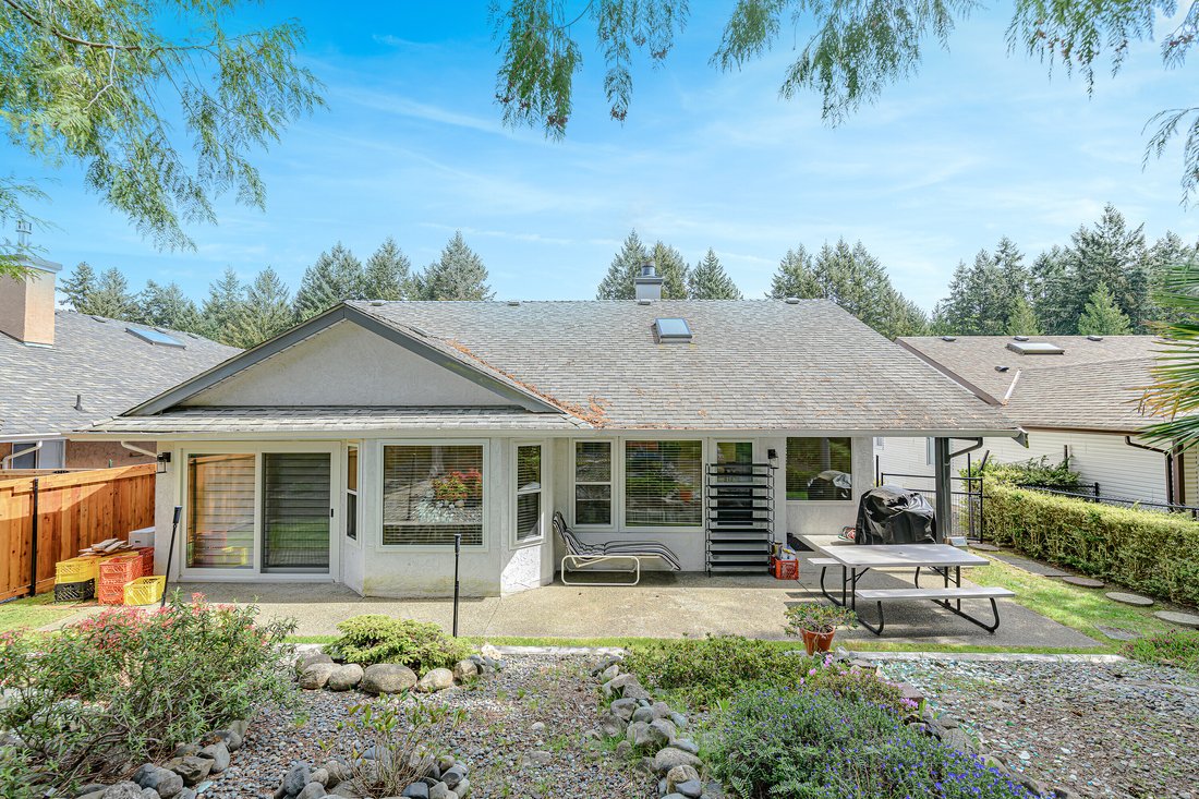 House in Cobble Hill, British Columbia, Canada 2 - 17839655