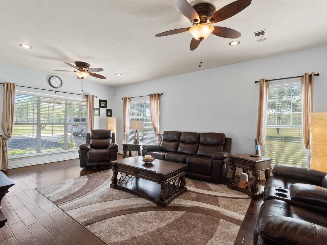 House in Scroggins, Texas, United States 5 - 17838442