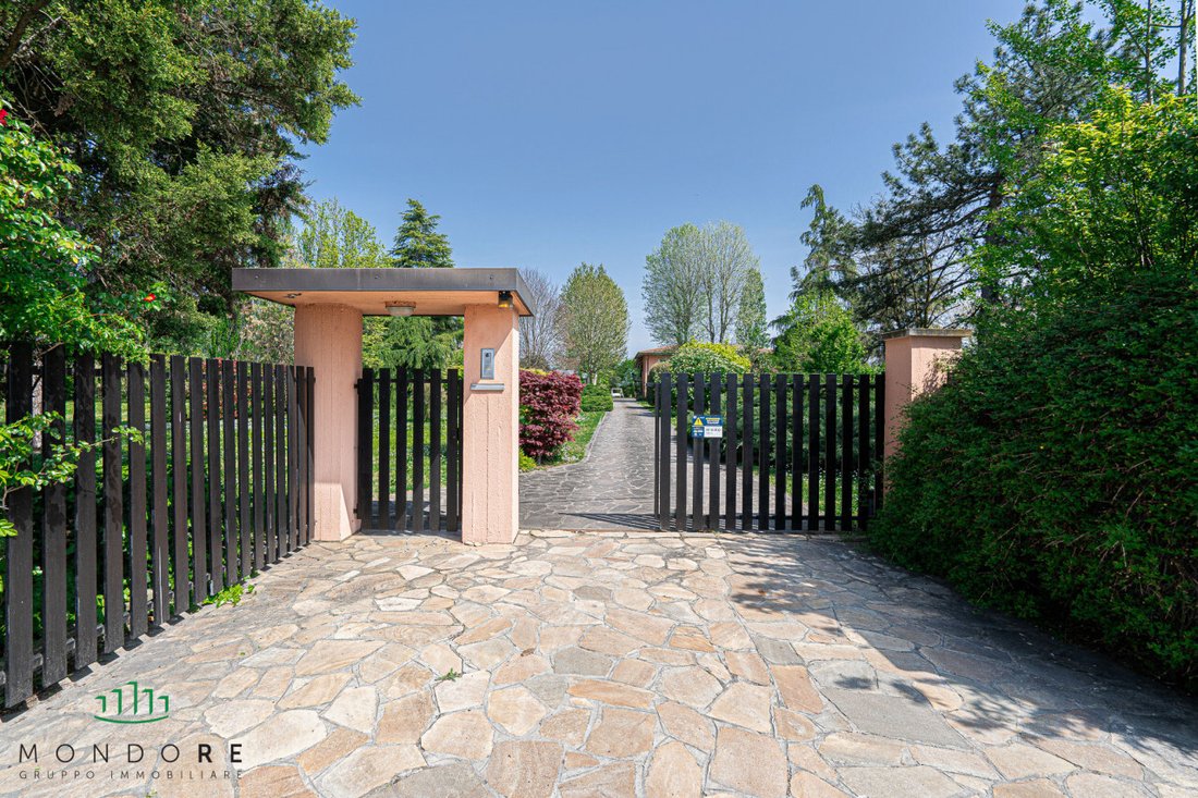 Villa in Castenaso, Emilia-Romagna, Italy 3 - 17840395