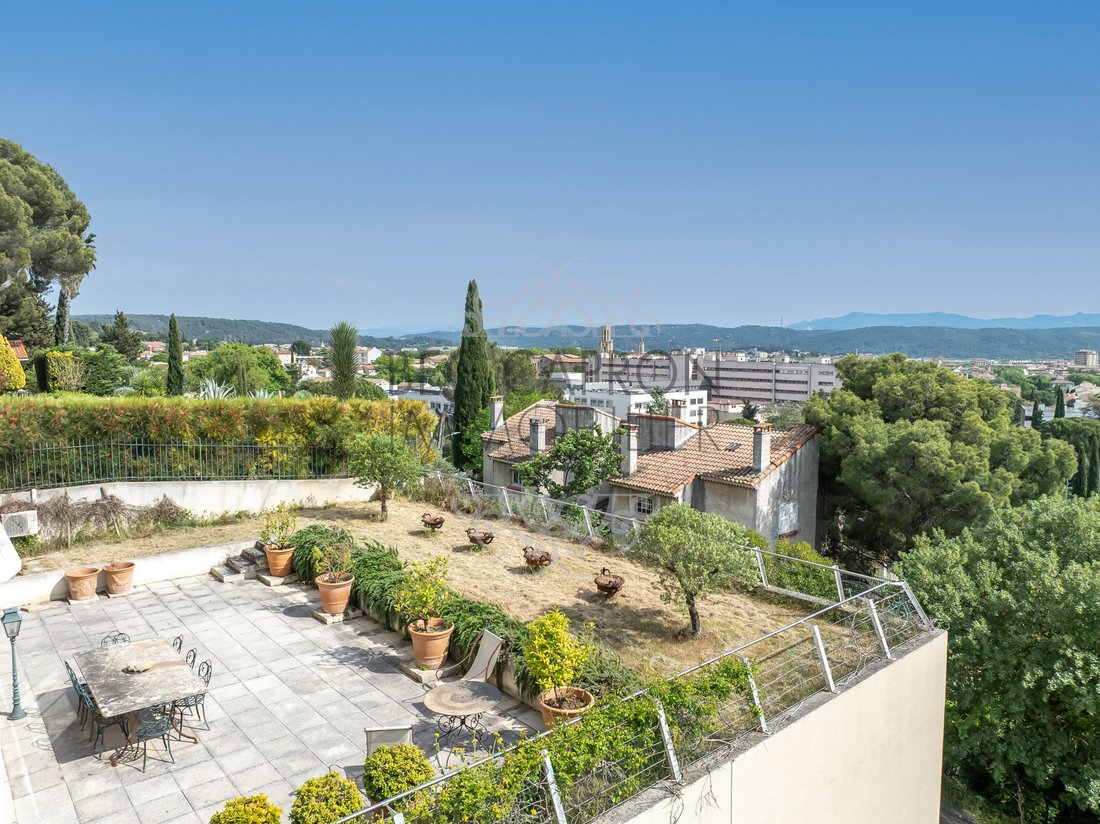 Apartment in Granettes-Jauberte-Sainte Anne, Aix-en-Provence, France 2 - 17839254