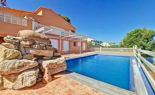 Villa in Dénia, Land Valencia, Spanien 1