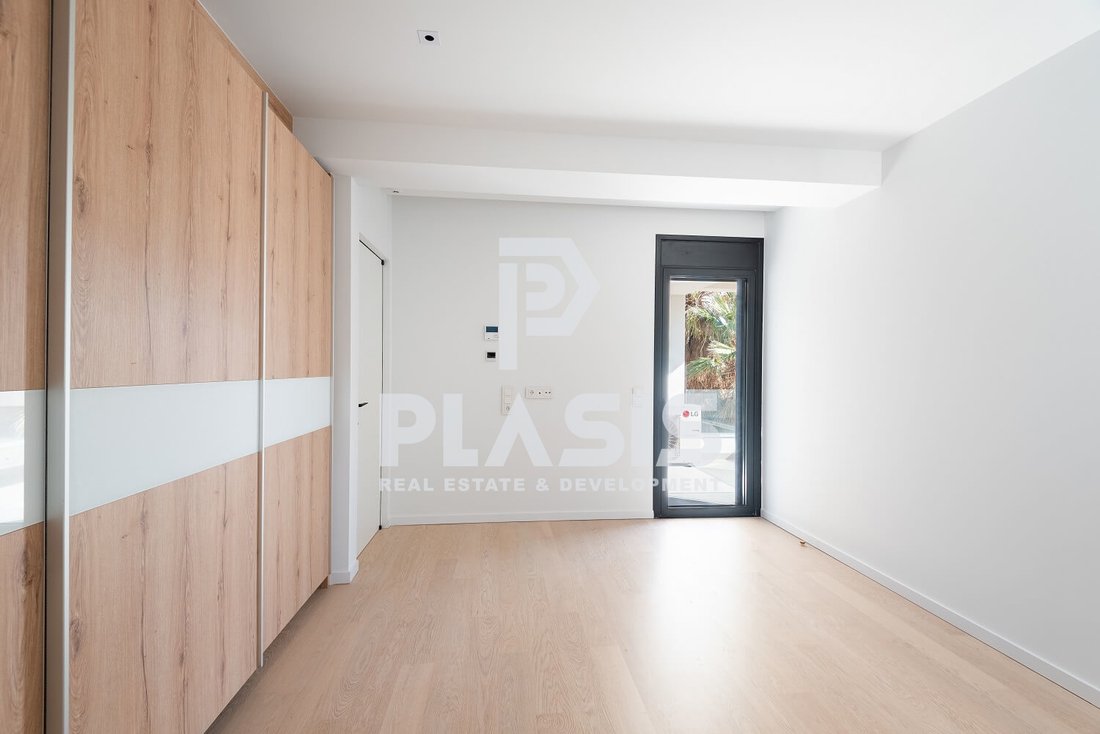 Apartment in Glyfada, Attica, Greece 4 - 17838726