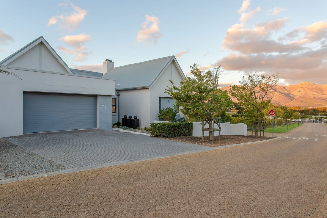 Haus in Lemoenkloof, Paarl, Südafrika 1 - 17829787