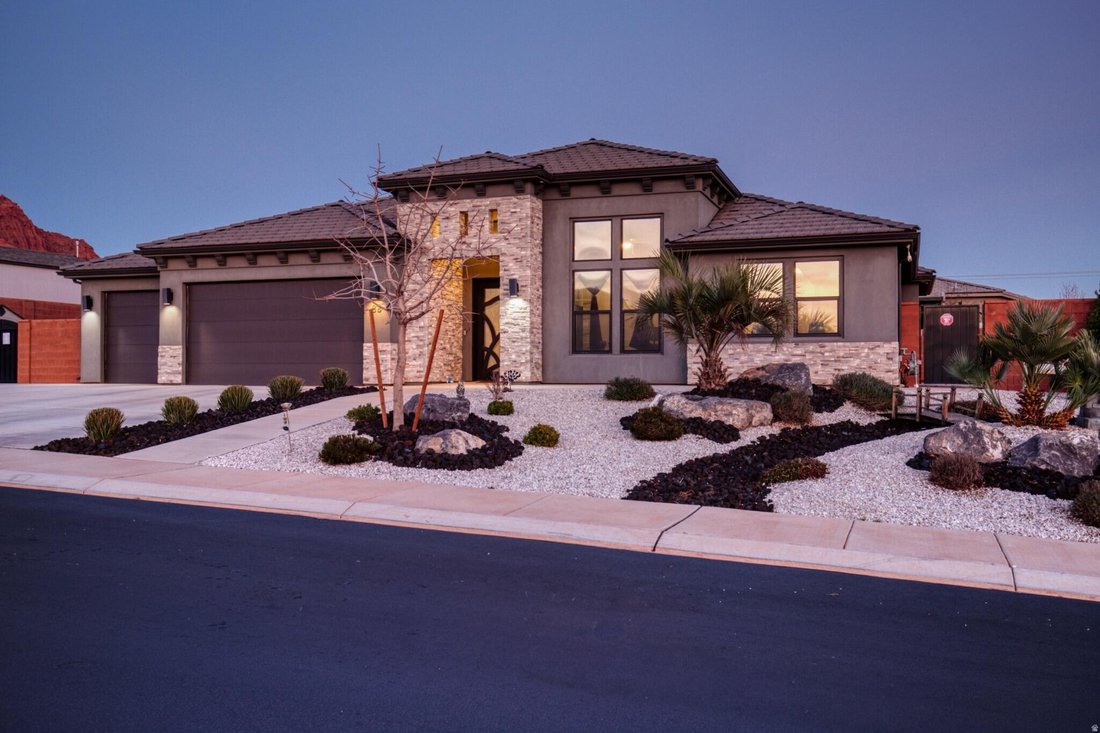 House in Ivins, Utah, United States 2 - 17838089