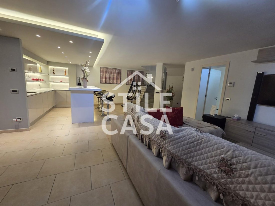 Villa in Center, Capannori, Tuscany 5 - 17839661