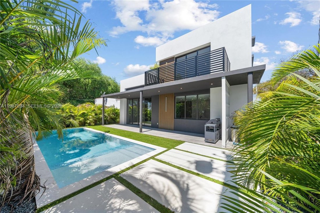 House in Miami, Florida, United States 4 - 17838778