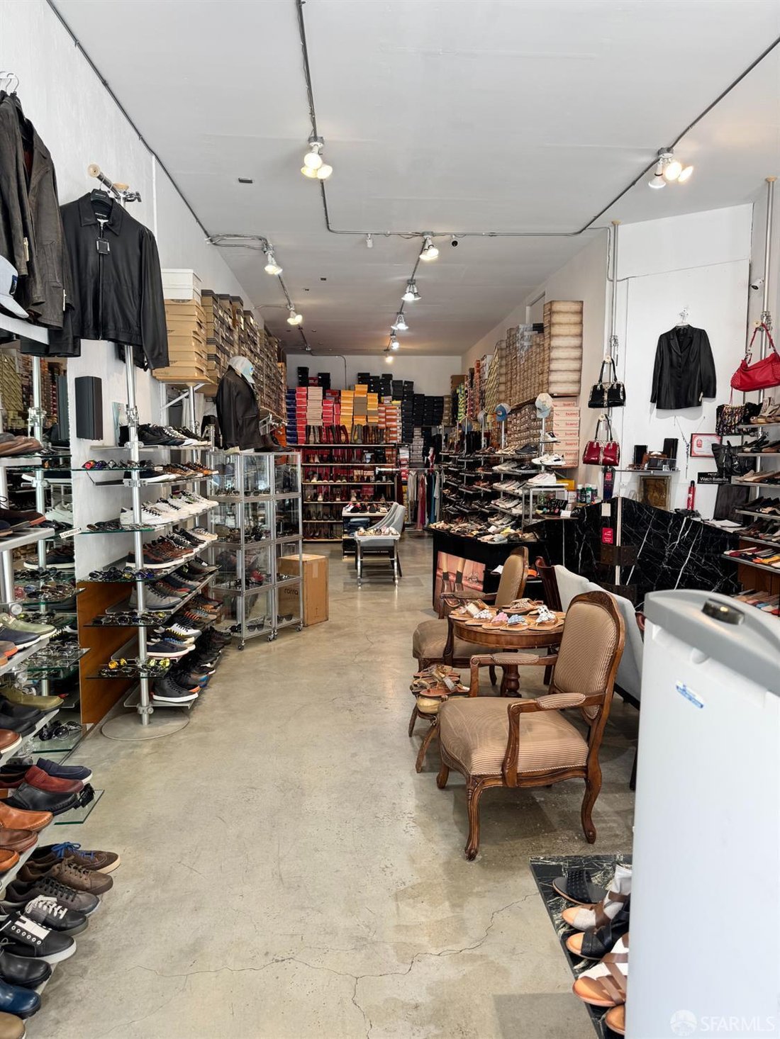 San Francisco, California, United States 3 - 17838468