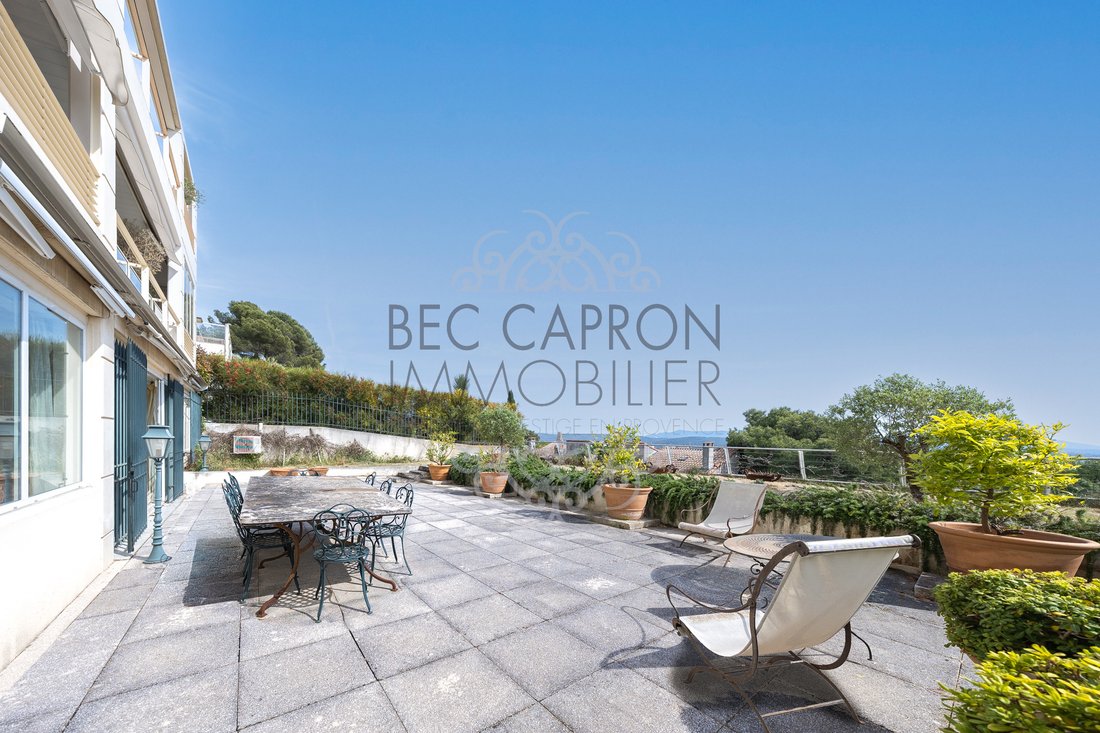 Apartment in Granettes-Jauberte-Sainte Anne, Aix-en-Provence, France 3 - 17839254