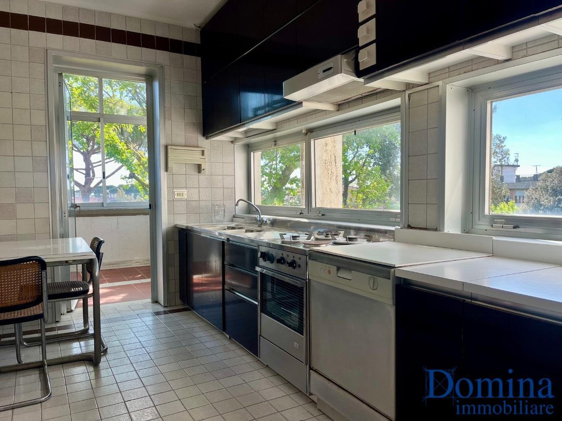 Penthouse in Ronchi, Massa, Italy 4 - 17839657