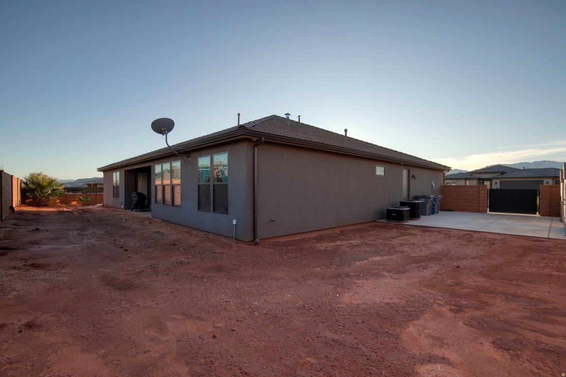 House in Ivins, Utah, United States 5 - 17838089