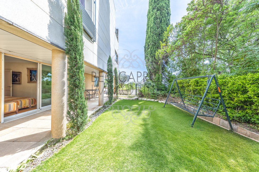 Apartment in Granettes-Jauberte-Sainte Anne, Aix-en-Provence, France 4 - 17839254