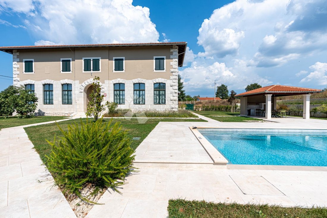 House in Porec, Istria County, Croatia 1 - 17839866