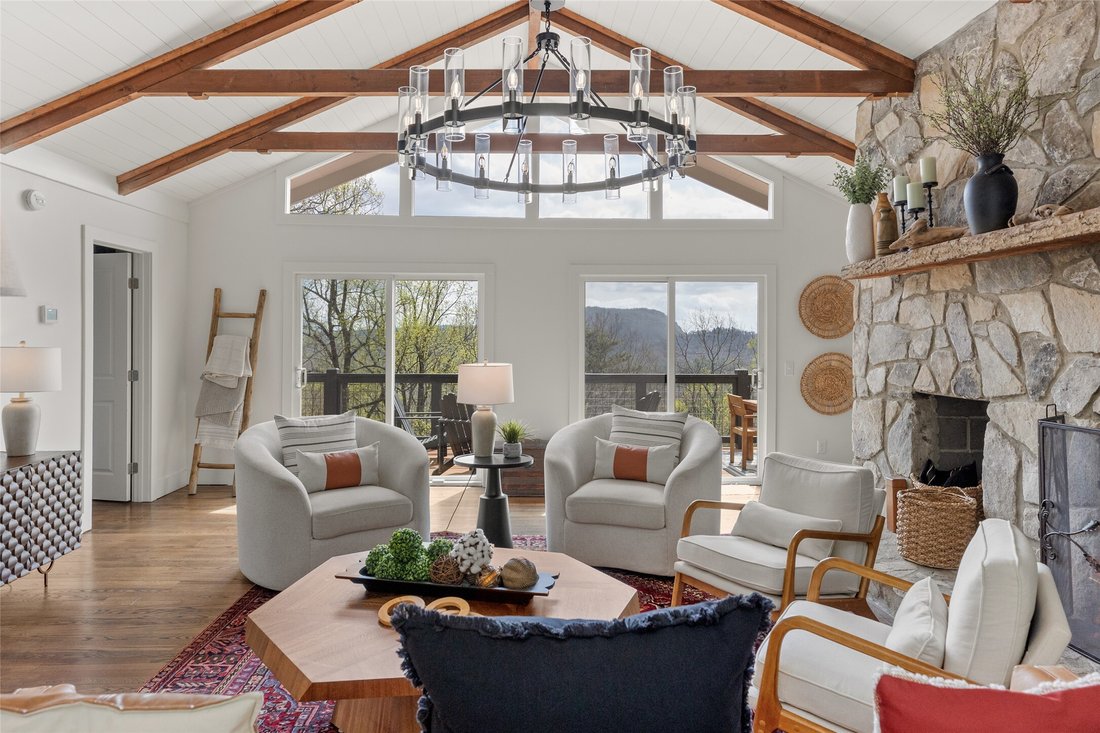 House in Highlands, North Carolina, United States 3 - 17838120