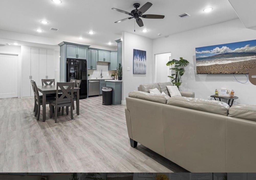 House in Galveston, Texas, United States 3 - 17839402