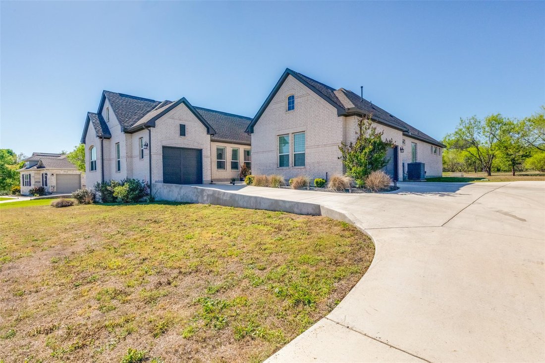 House in Cedar Creek, Texas, United States 1 - 17838985