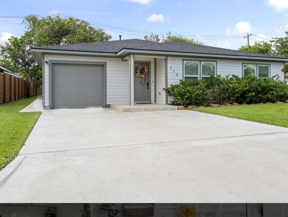 House in Galveston, Texas, United States 1 - 17839402
