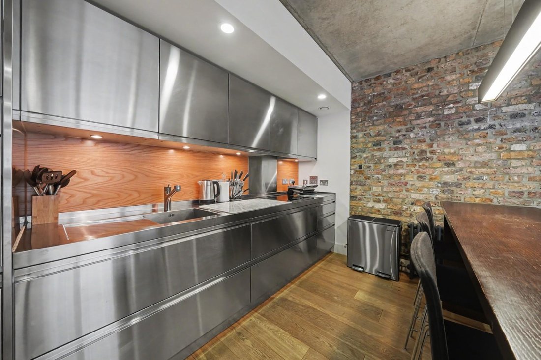 Apartment in Primrose Hill, Camden, England 4 - 17838255