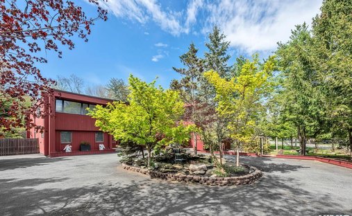 House in Harrington Park, New Jersey, United States 1