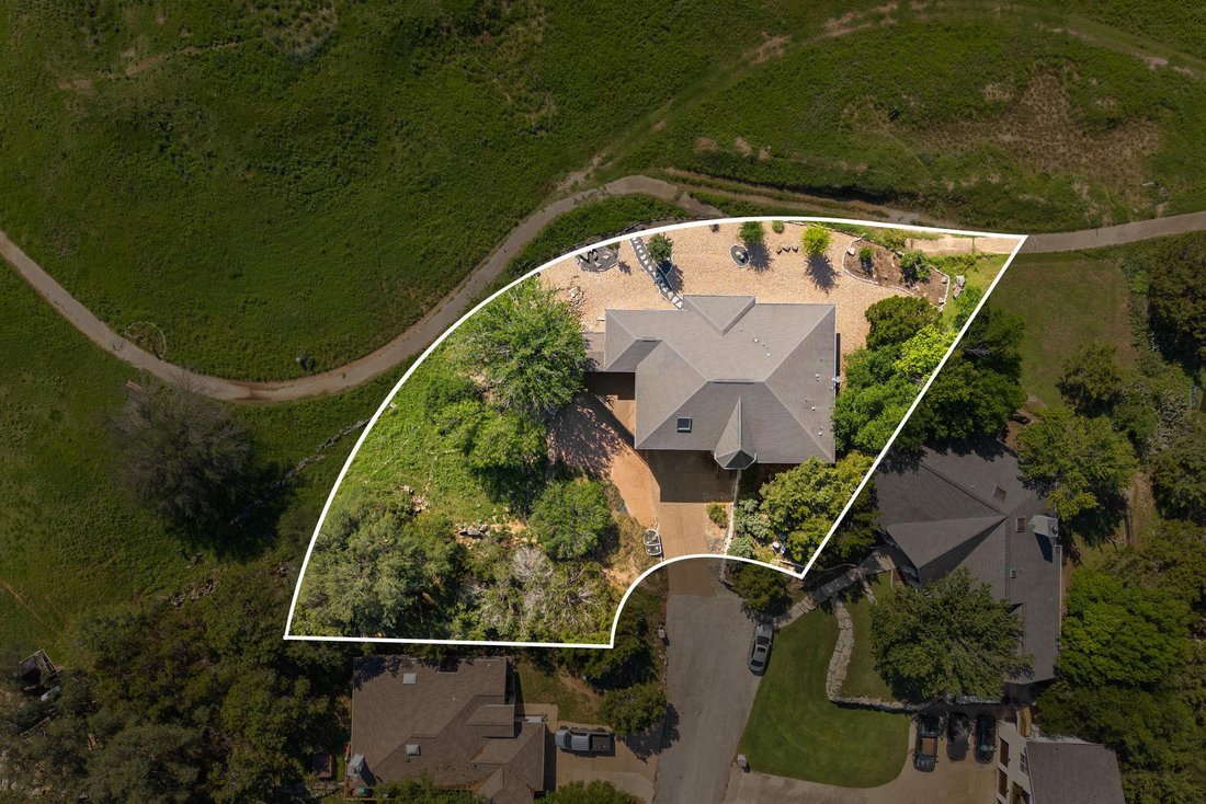 House in Jonestown, Texas, United States 1 - 17838984