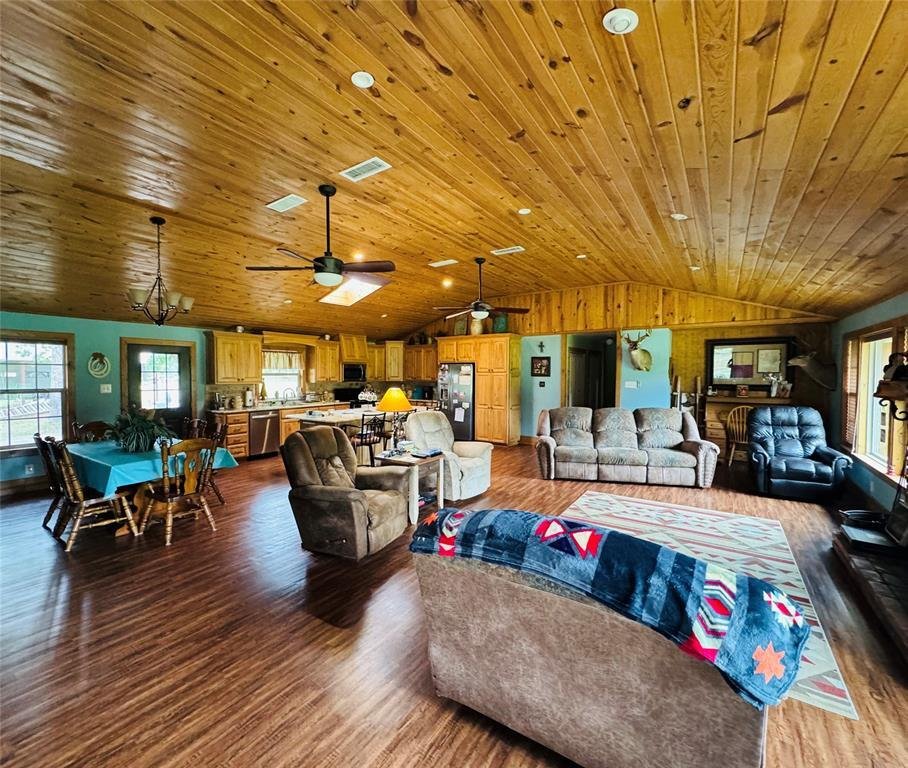House in Ivanhoe, Texas, United States 5 - 17838890