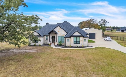 House in Wills Point, Texas, United States 1