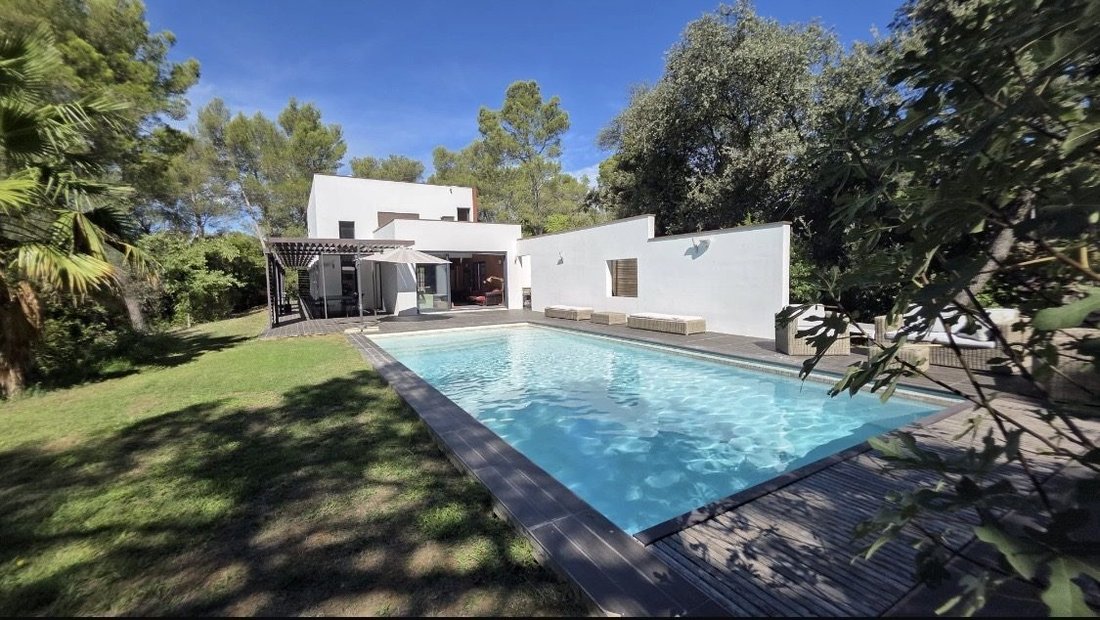 Villa in La Gazelle, Nimes, France 1 - 17840857