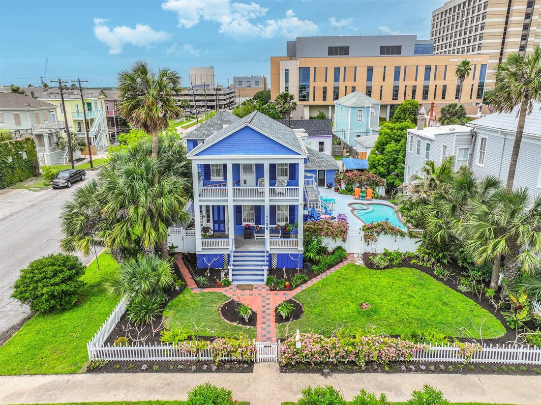 House in Galveston, Texas, United States 2 - 17839368