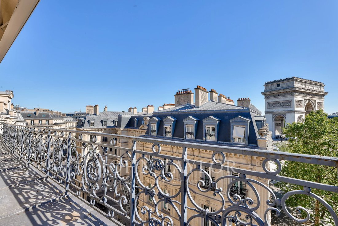 Apartment in Triangle d'Or, Paris 8e Arrondissement, Paris 1 - 17839966