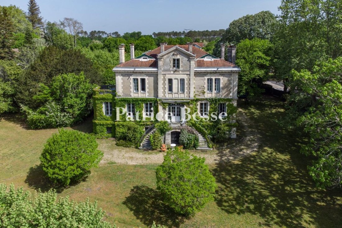 House in Onesse-Laharie, Nouvelle-Aquitaine, France 1 - 17839738