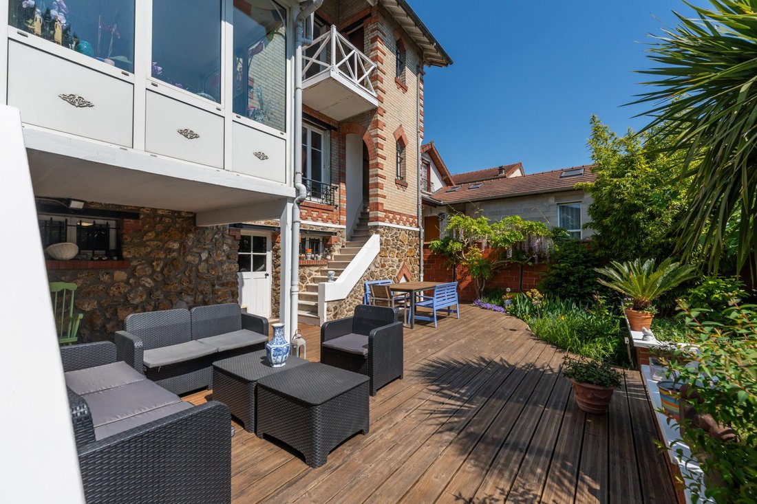 House in Sully-Vauban, Livry-Gargan, France 2 - 17840899
