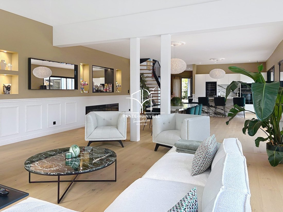 Villa in Deauville, Normandy, France 3 - 17840904