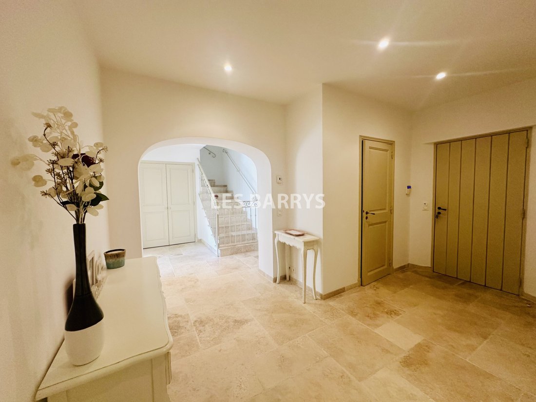 Villa in Zone Ouest Urbaine, Saint-Tropez, France 5 - 17730739