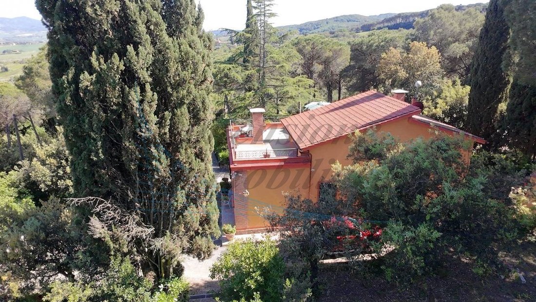 Villa in Castelnuovo della Misericordia, Tuscany, Italy 5 - 17839055