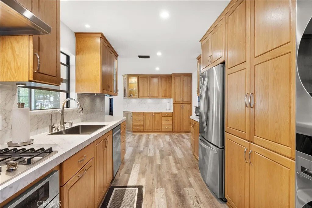 House in Glendale, California, United States 3 - 17839148