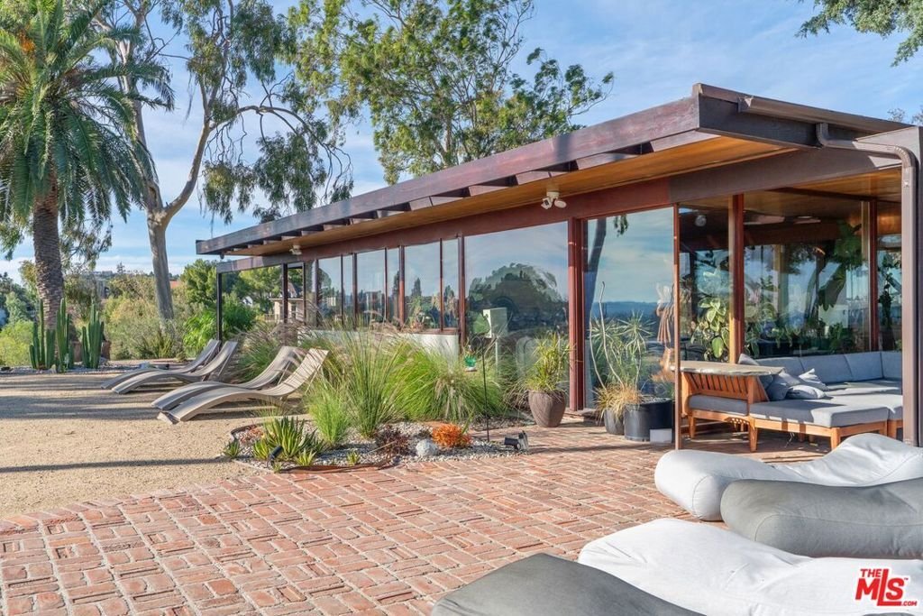 House in Los Angeles, California, United States 1 - 17838606