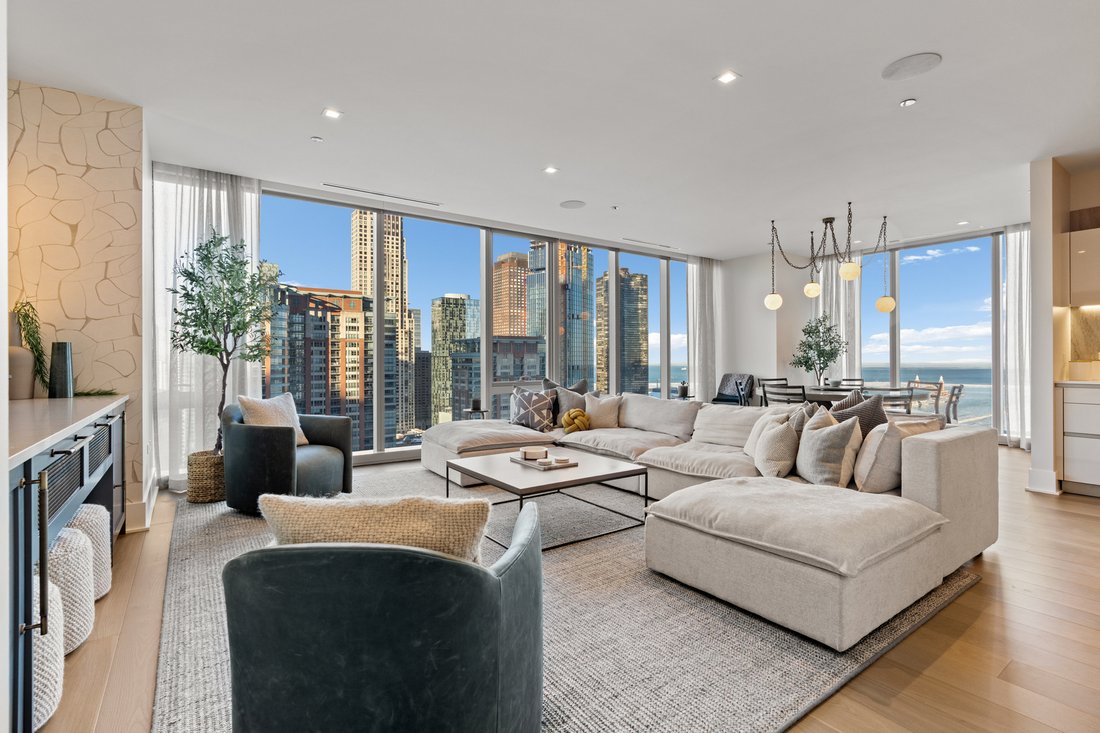 Condo in Chicago, Illinois, United States 4 - 17838704