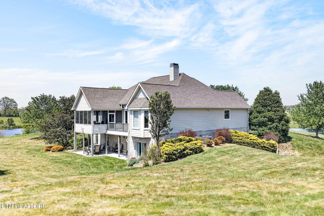 House in Deer Lodge, Tennessee, United States 4 - 16671516