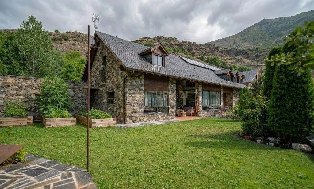 Villa in Esterri d'Aneu, Catalonia, Spain 1 - 17839730