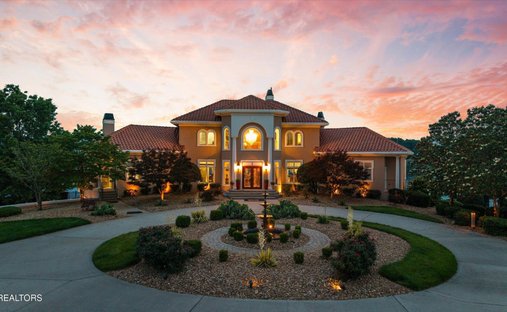 House in Louisville, Tennessee, United States 1