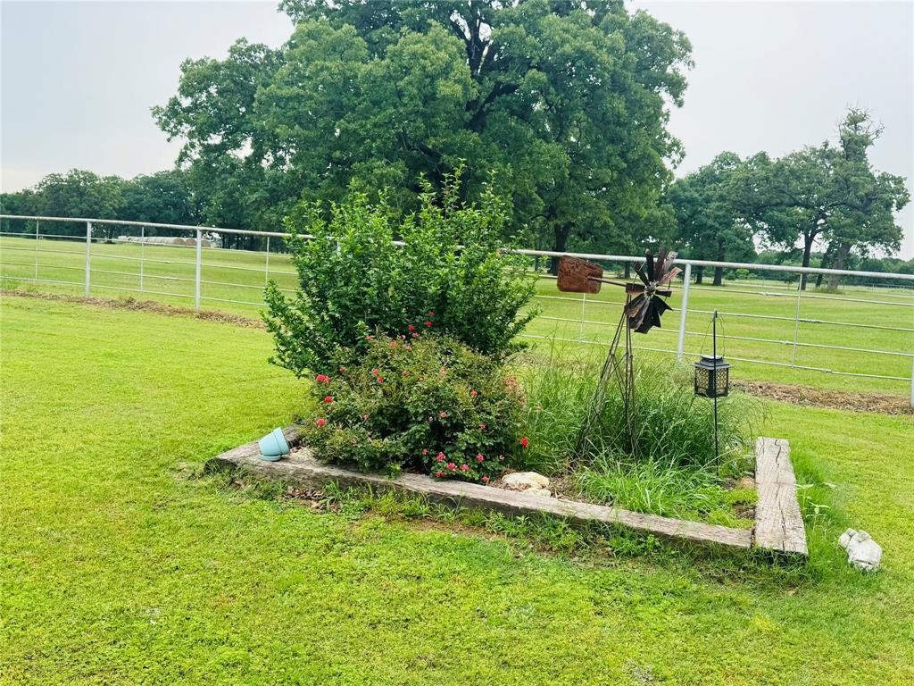 House in Ivanhoe, Texas, United States 2 - 17838890